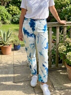 Custom Tie Dye Jeans Women’s 8 Blue Water Toned Tummy Control Straight Leg